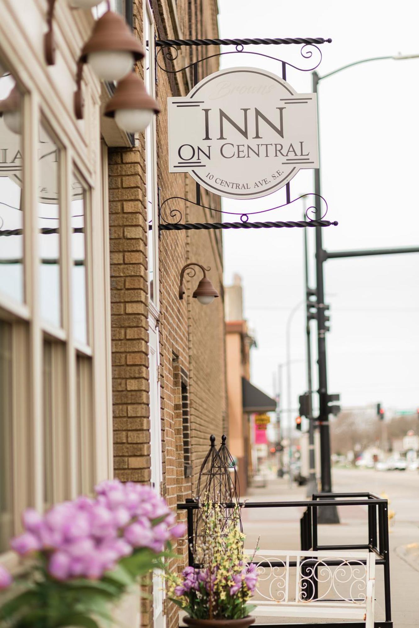 Inn On Central Le Mars Exterior photo