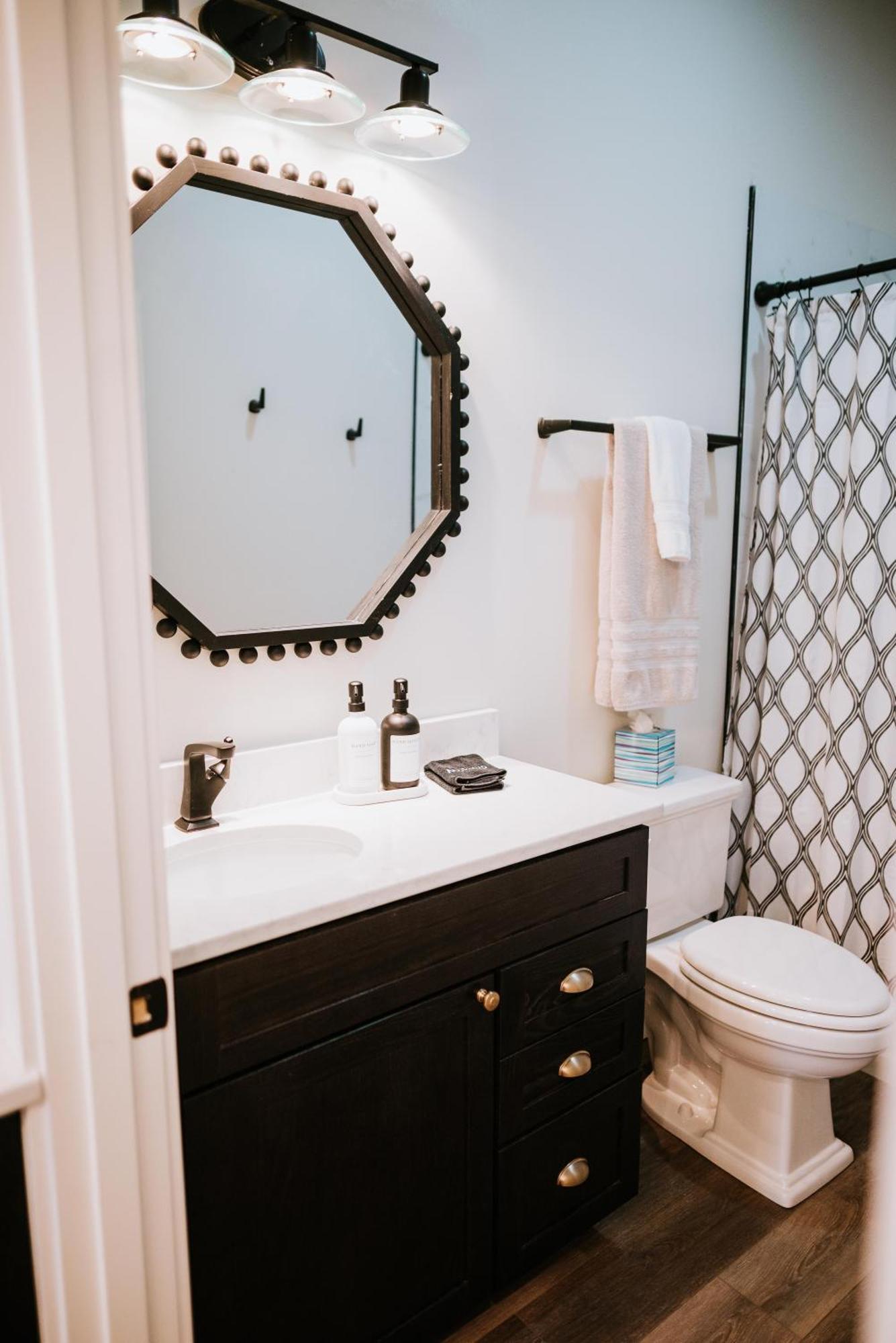 Inn On Central Le Mars Room photo